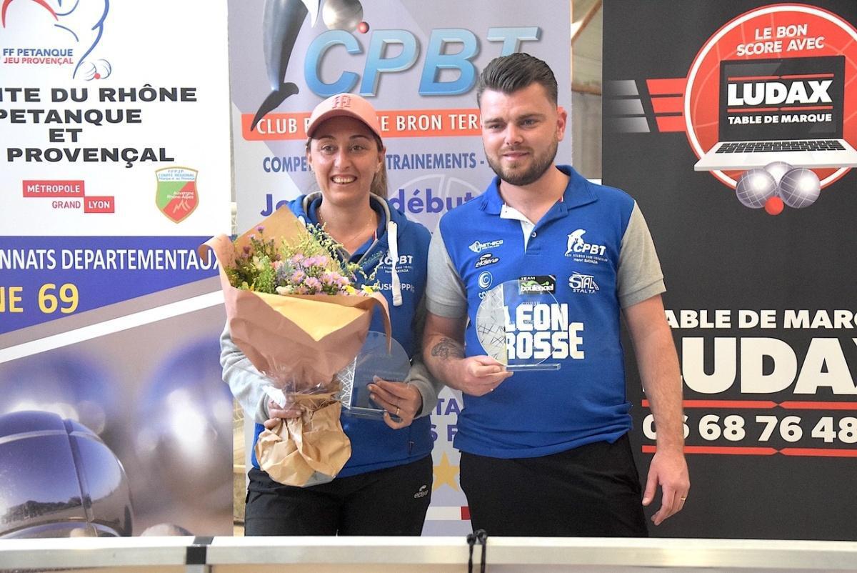 Doublette mixte : Marie Hidalgo au top ! Doublette mixte : Marie Hidalgo au top !