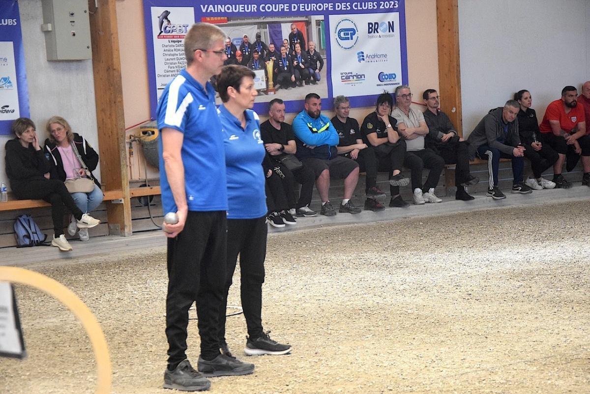 Portrait : Catherine FOUILLAT (CD69) Portrait : Catherine FOUILLAT (CD69)