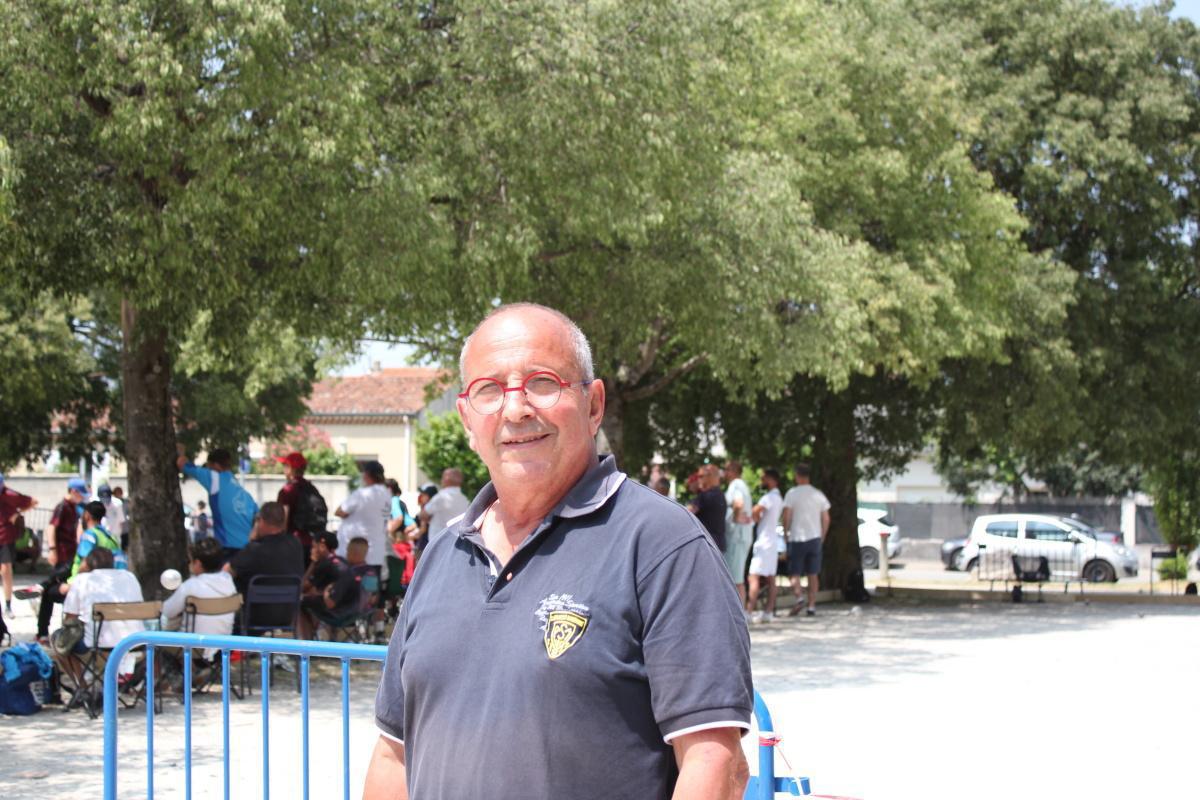 La Pétanque d'YZEURE (Allier) : rencontre avec son Président La Pétanque d'YZEURE (Allier) : rencontre avec son Président