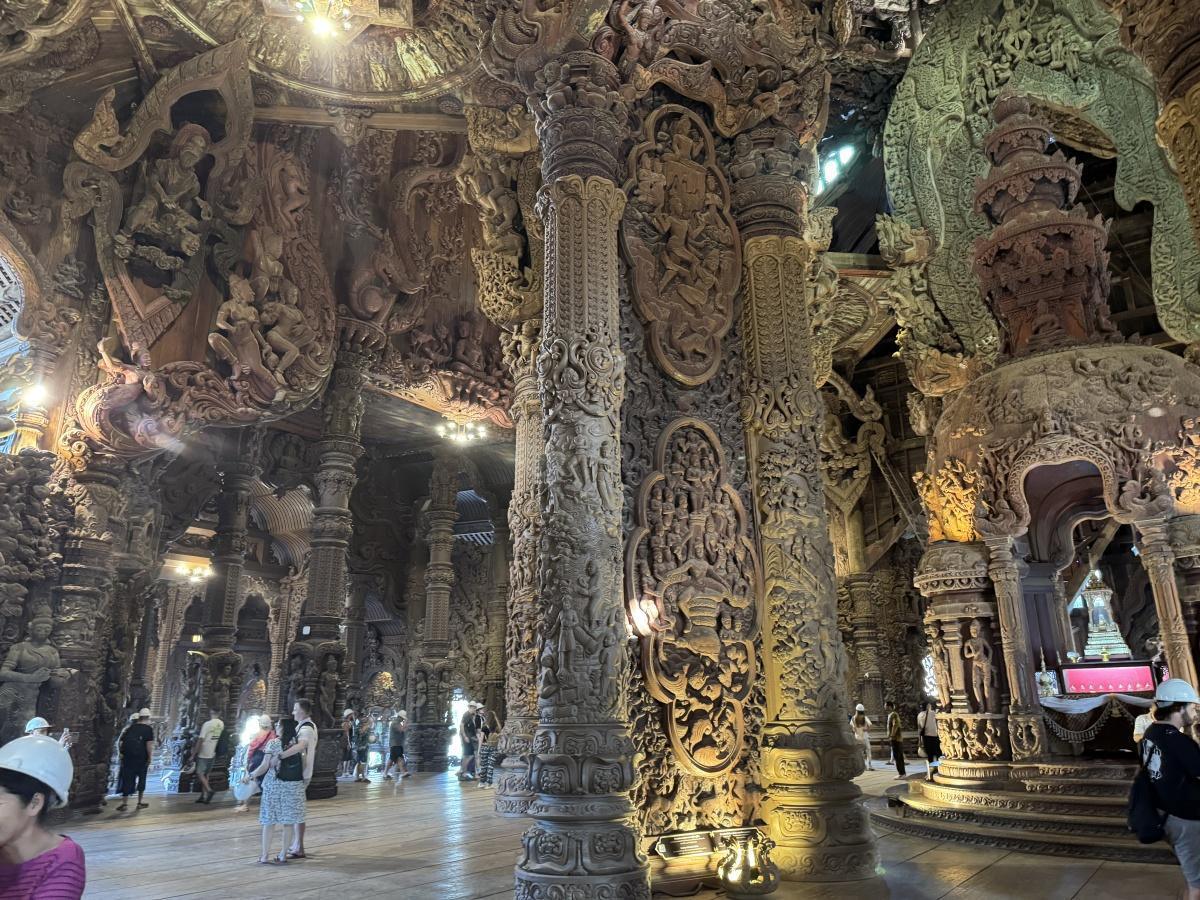 Le sanctuaire de la Vérité Le sanctuaire de la Vérité