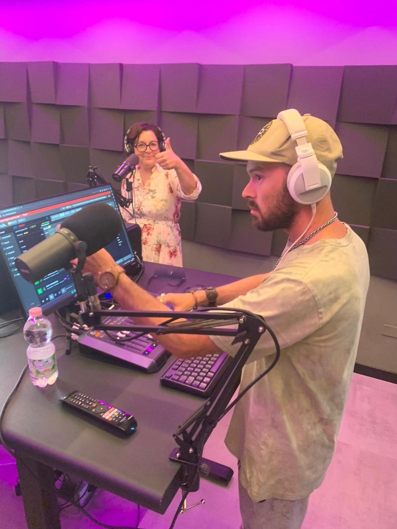 Deejay Station e 