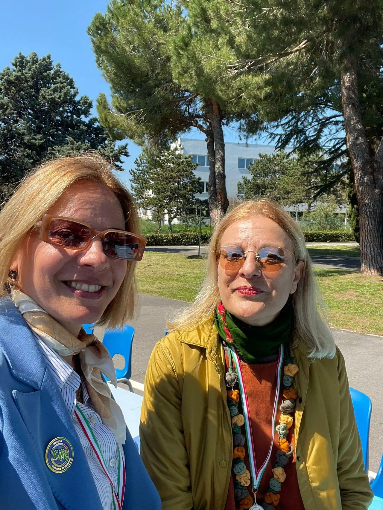MARIA LUISA COCOZZA E FANCY MENEI - CIELO MARE TERRA