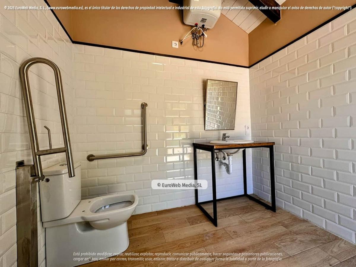 Baño para personas con discapacidad