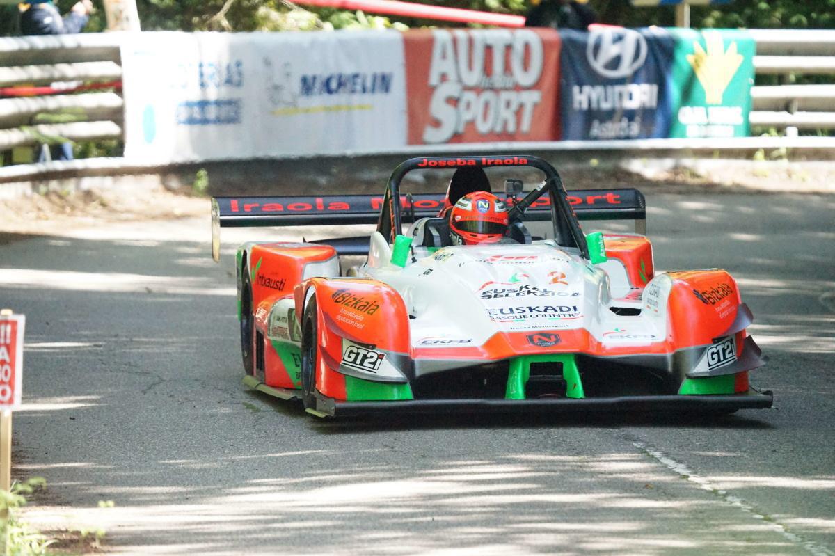 Joseba Iraola domina la Subida al Fito a falta de la última manga Joseba Iraola domina la Subida al Fito a falta de la última manga