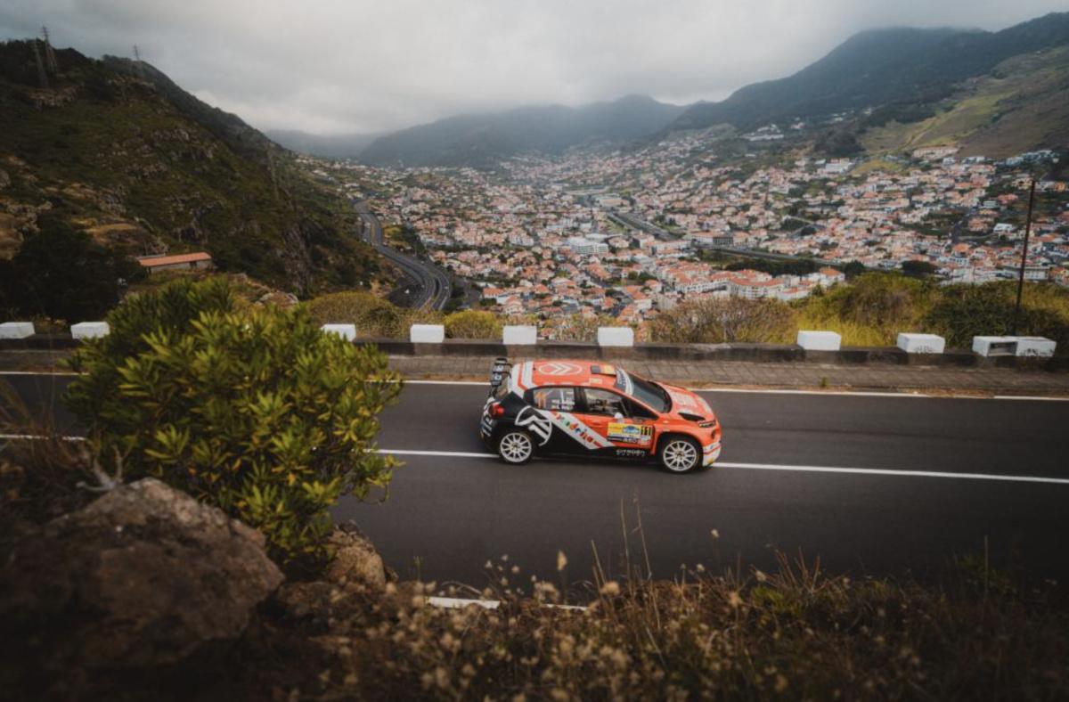 Ruiloba toma la delantera en Madeira con Campedelli y Meeke al acecho Ruiloba toma la delantera en Madeira con Campedelli y Meeke al acecho