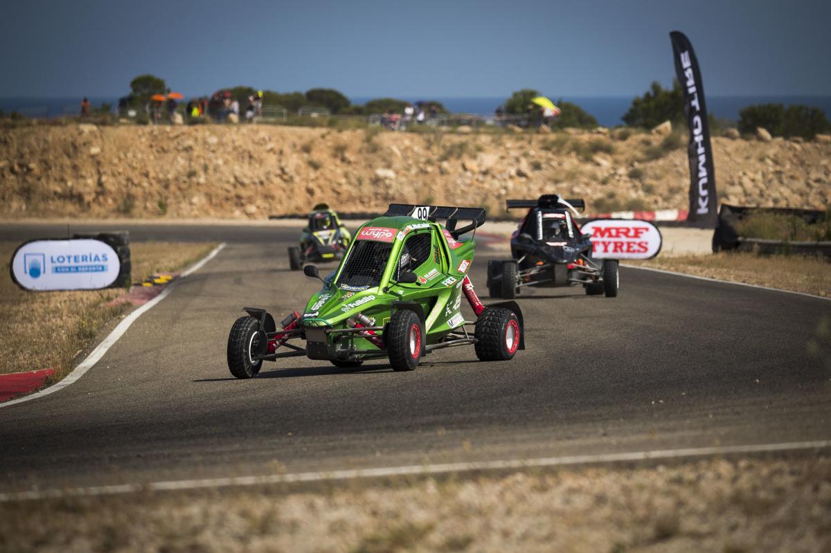 Fernández y Rodríguez triunfan en el caluroso CERX Rallycross de Calafat