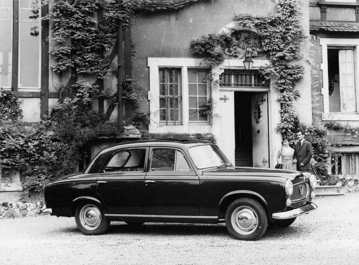 El Peugeot 403 cumple 70 años: un icono de diseño, versatilidad y cultura