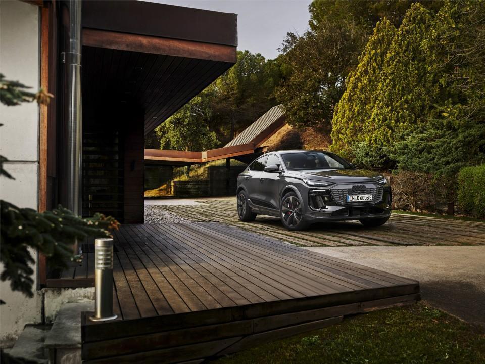 Audi Q6 Sportback e-tron: SUV coupé eléctrico ideal para viajes de verano