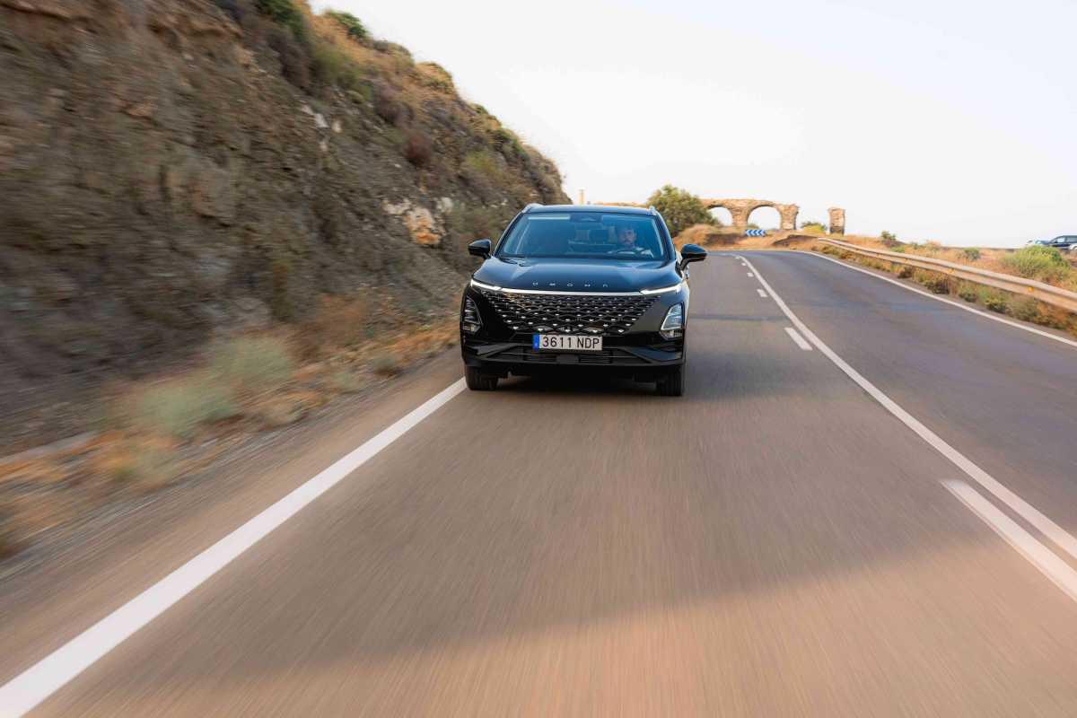 OMODA & JAECOO protegen las praderas de Posidonia en Cabo de Gata OMODA & JAECOO protegen las praderas de Posidonia en Cabo de Gata