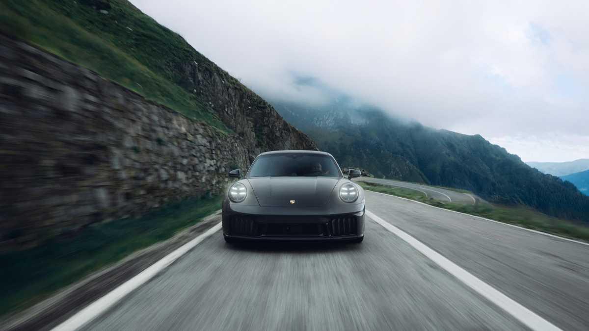 Porsche lanza edición limitada del 911 Carrera 4 GTS homenaje a la Transfagarasan