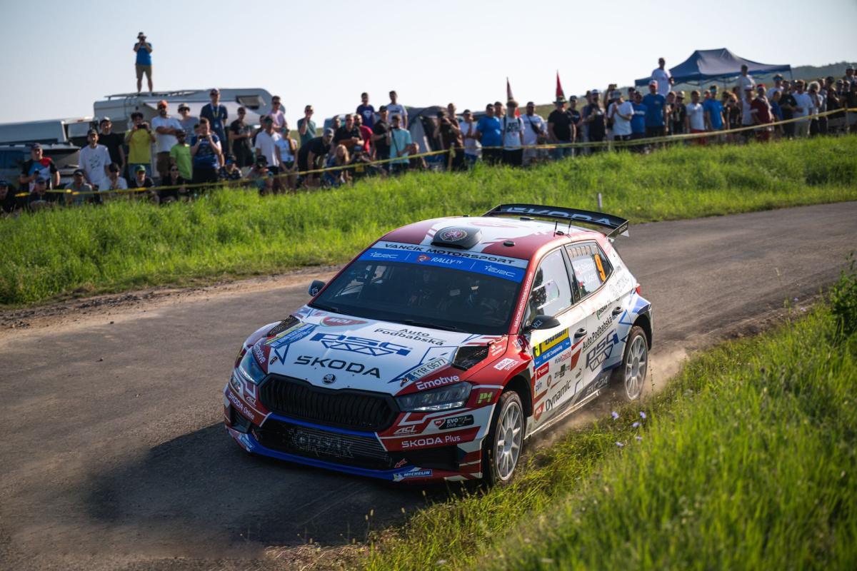 Stritesky lidera la QS del Barum Rally Zlín con dominio total de Škoda
