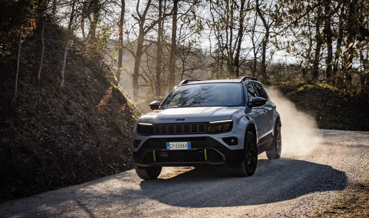 Jeep Avenger: el compañero perfecto para un verano lleno de aventuras