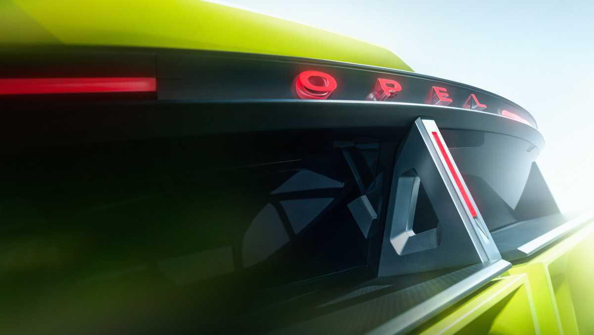 Opel desvela primeras imágenes de su concept car eléctrico de alto rendimiento