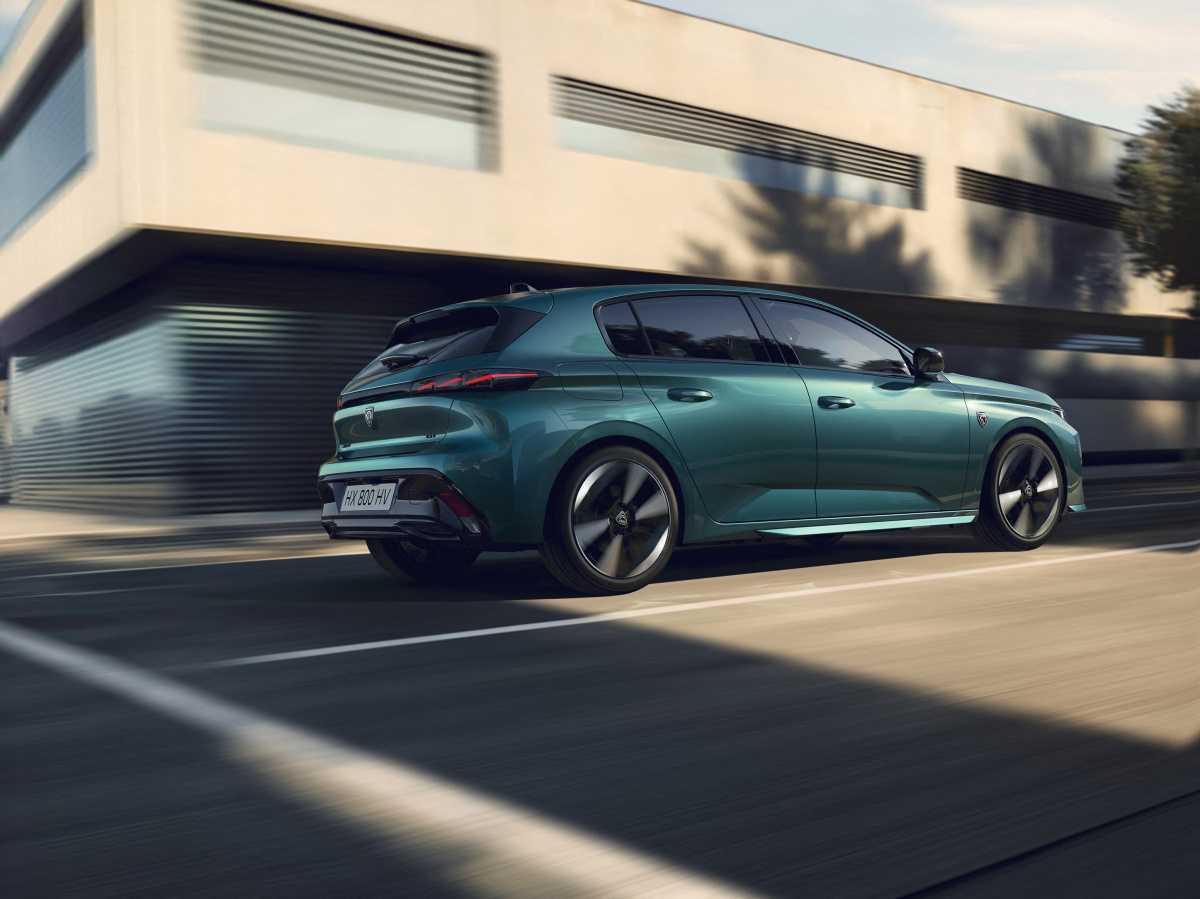 Llegan en otoño de 2025: nuevos PEUGEOT 308 y 308 SW