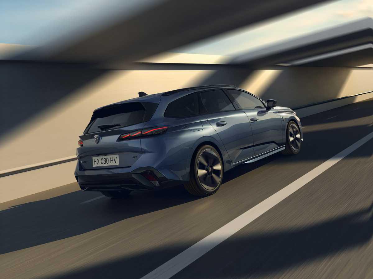 Llegan en otoño de 2025: nuevos PEUGEOT 308 y 308 SW
