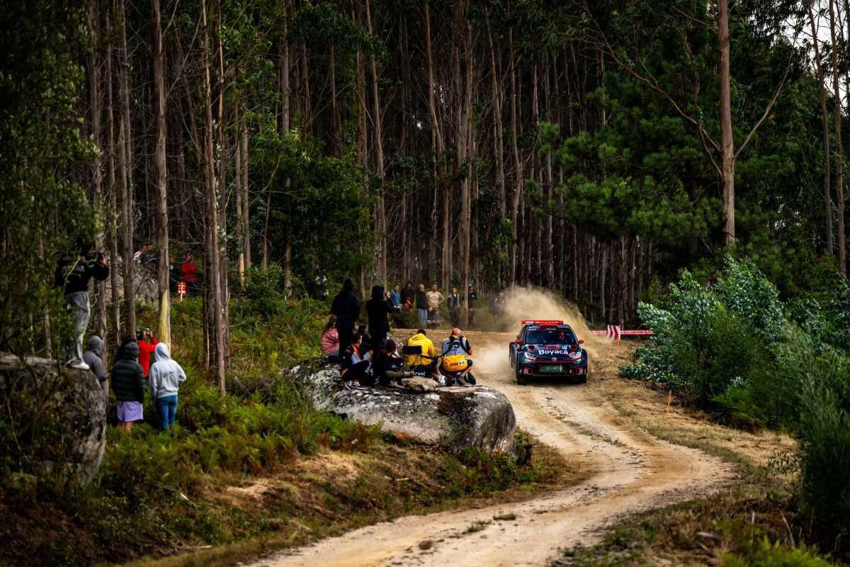 Alex Villanueva y Coronado logran un segundo puesto en el Terra de Galicia
