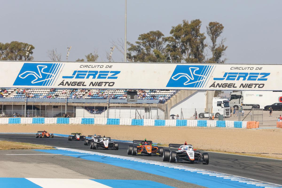 El NAPA Racing Weekend aterriza en Jerez en su 40 aniversario El NAPA Racing Weekend aterriza en Jerez en su 40 aniversario