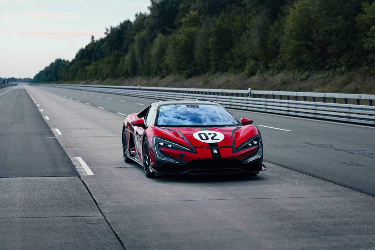 Yangwang U9X: El coche de serie más rápido del mundo con 496,22 km/h
