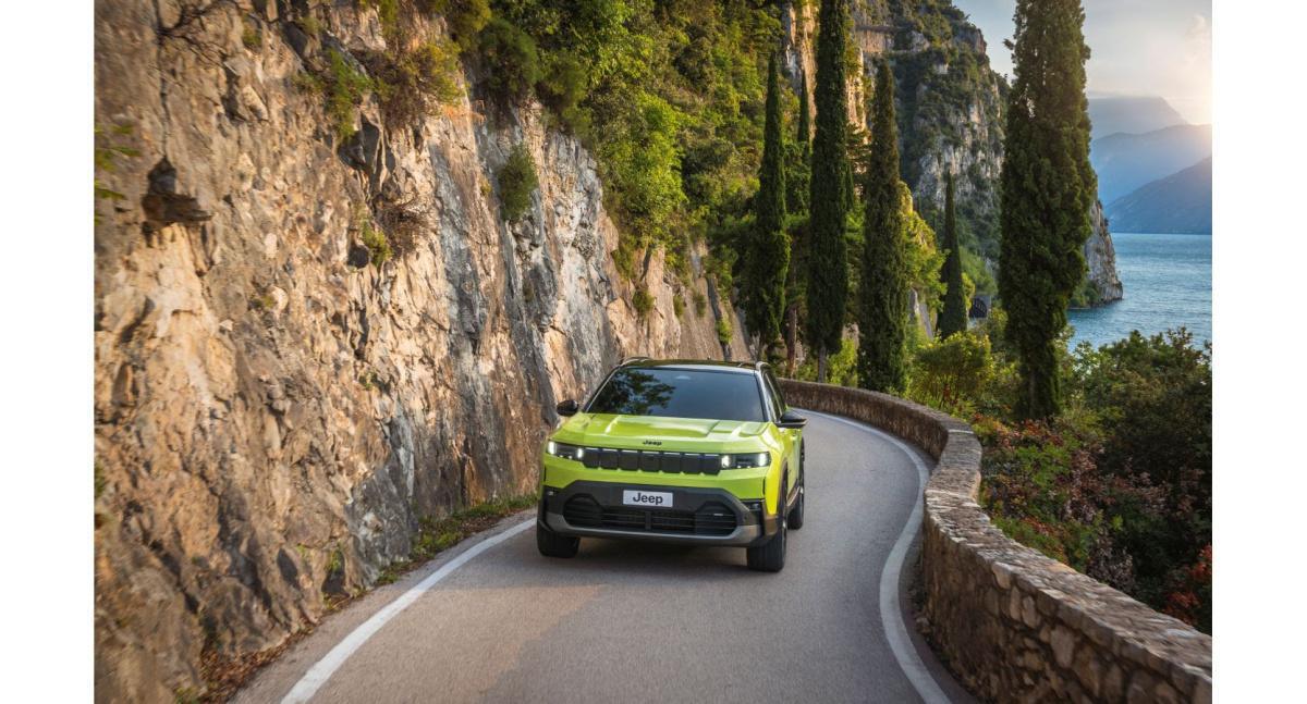 Jeep Compass opta al Coche Europeo del Año 2026 en el Tannistest