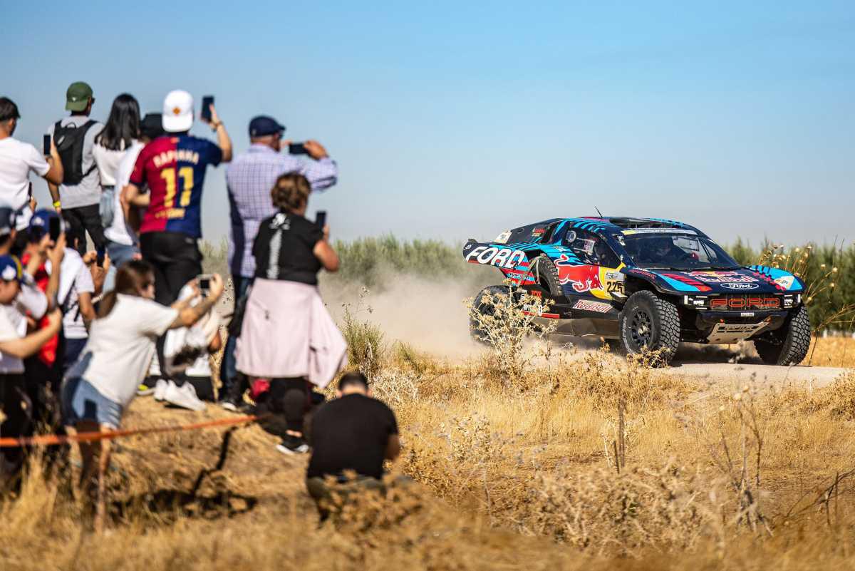 Ford M-Sport afina el Raptor T1+ para el Dakar 2026