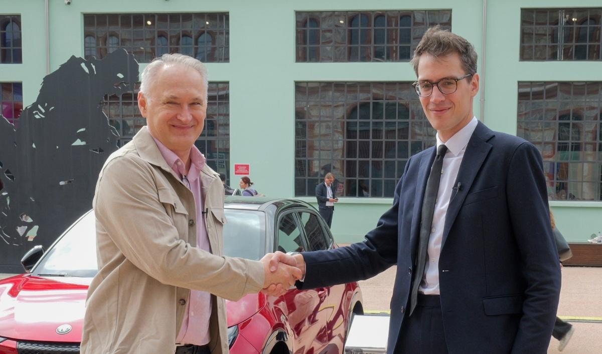 Stellantis impulsa la IA en ventas, posventa e ingeniería con Mistral