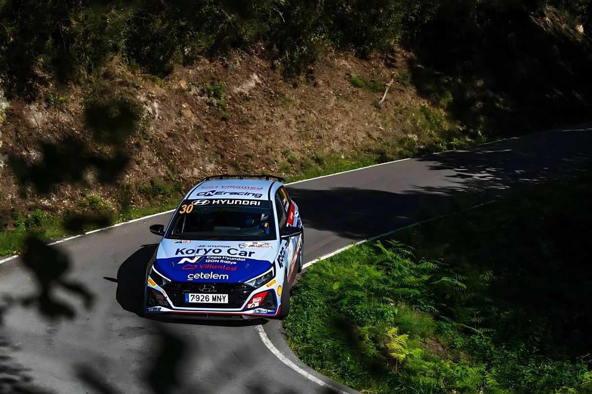 Carlos Gómez centra su mira en el RallyRACC tras el abandono en Llanes Carlos Gómez centra su mira en el RallyRACC tras el abandono en Llanes