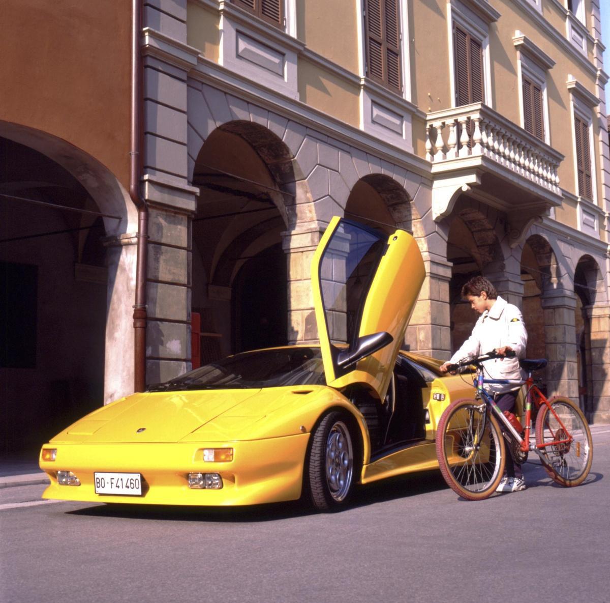 El Lamborghini Diablo, un icono que redefinió los superdeportivos