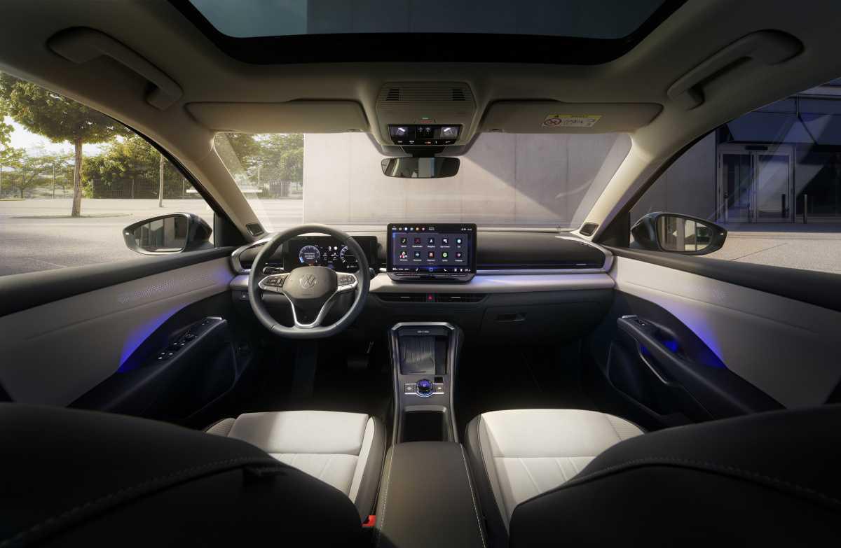 El nuevo T-Roc llega con motores mild hybrid y precios desde 34.280€