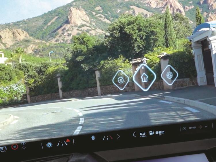 HUD panorámicos y 3D: el futuro de la información al conducir HUD panorámicos y 3D: el futuro de la información al conducir