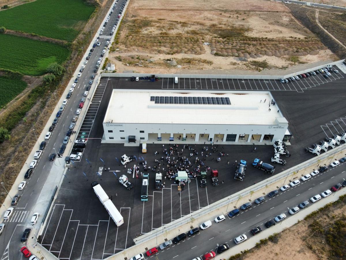 Inauguran en Lleida un centro de servicio Volvo de 14.000 m²