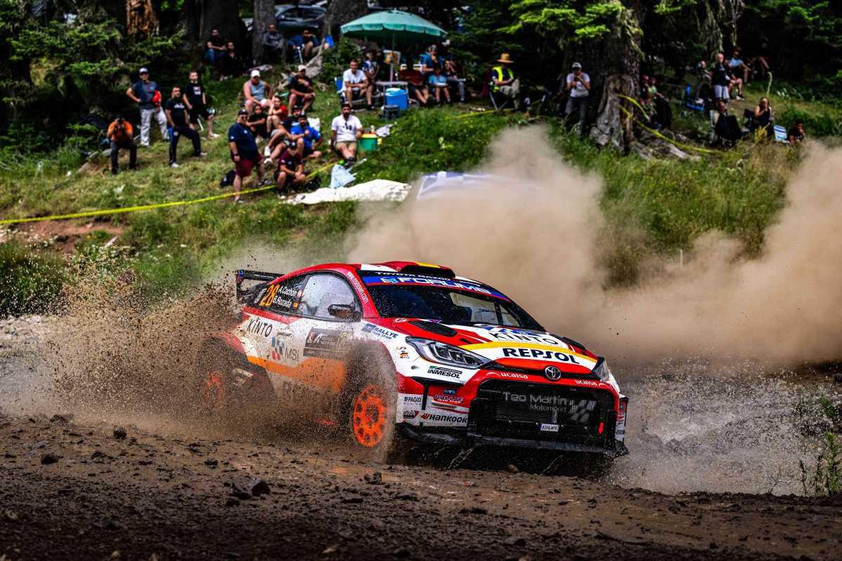 Alejandro Cachón y Borja Rozada en el Rallye de Europa Central