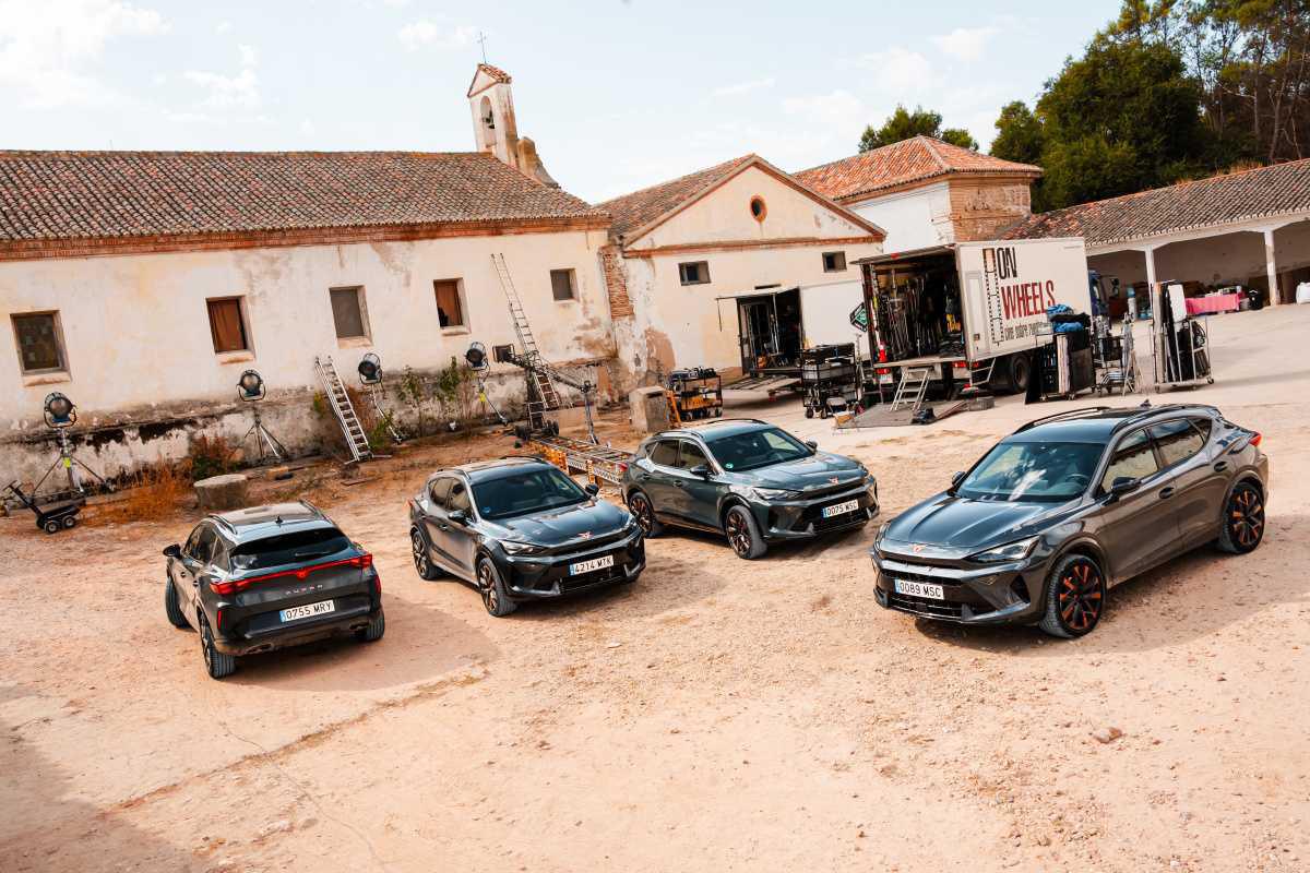 CUPRA apoya el cine español como partner de movilidad de Los Javis CUPRA apoya el cine español como partner de movilidad de Los Javis