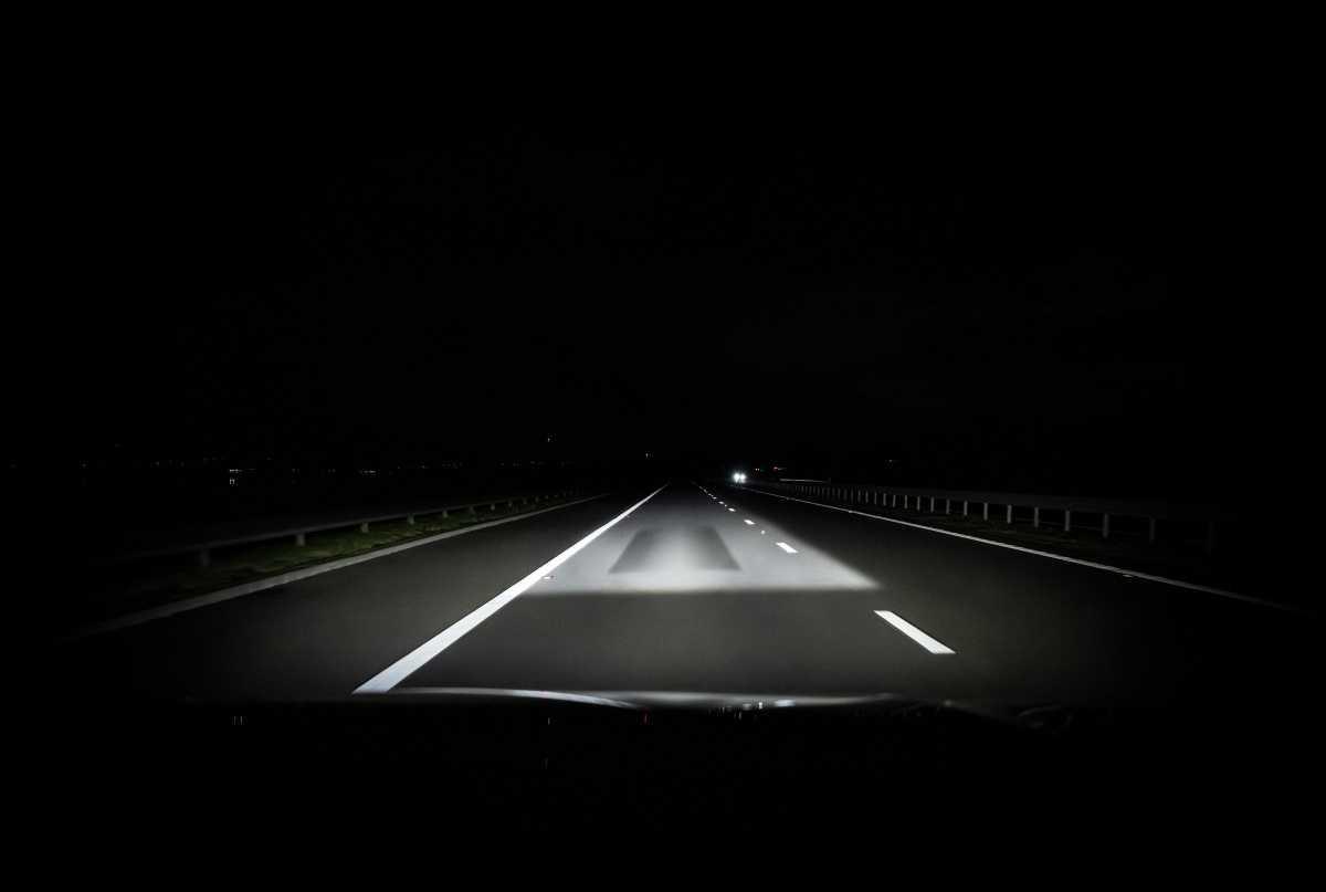 Audi Q3 estrena faros Matrix LED digitales con tecnología micro-LED Audi Q3 estrena faros Matrix LED digitales con tecnología micro-LED