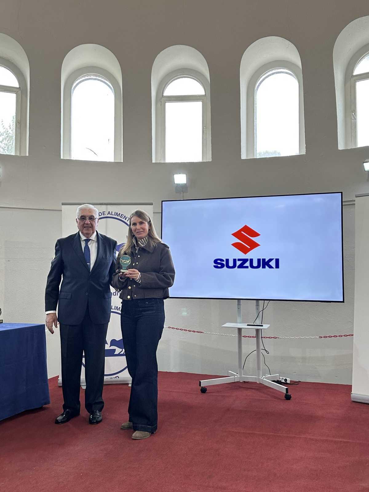 Suzuki Motor Ibérica, distinguida por su labor solidaria Suzuki Motor Ibérica, distinguida por su labor solidaria