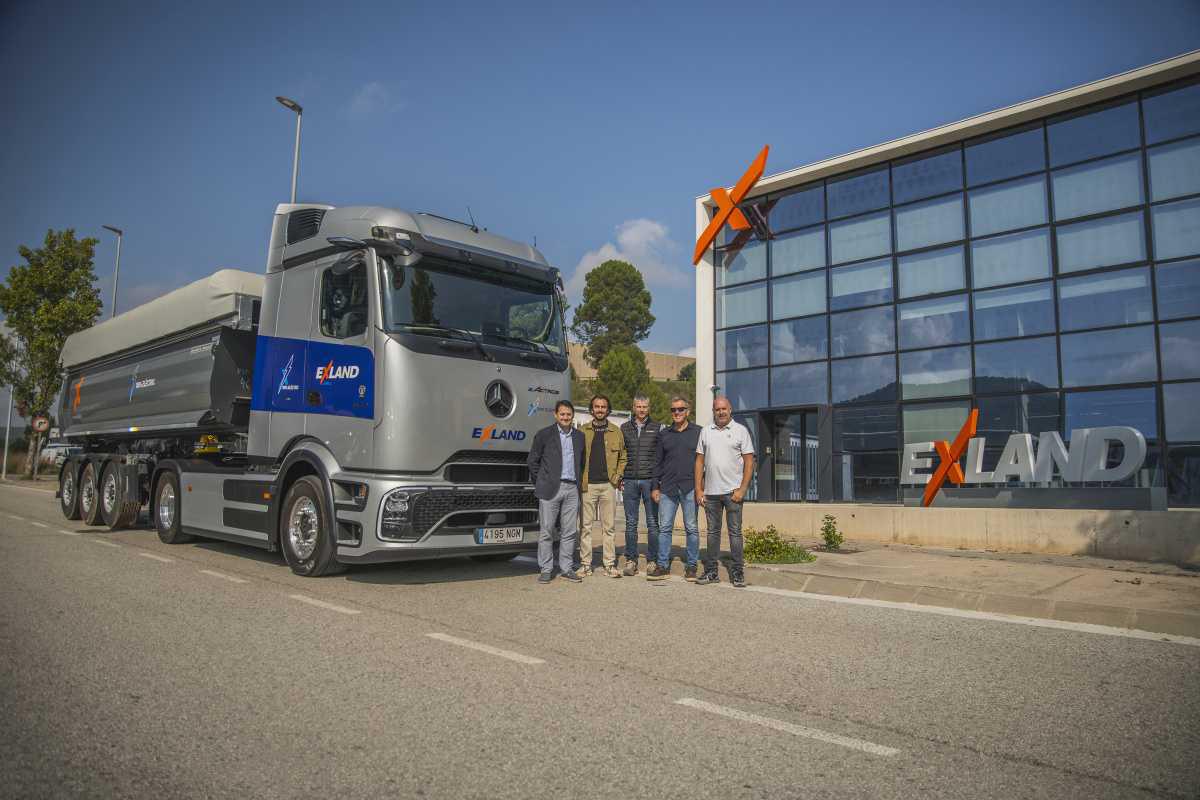QUADIS entrega el primer Mercedes-Benz eActros 600 eléctrico a EXLAND QUADIS entrega el primer Mercedes-Benz eActros 600 eléctrico a EXLAND