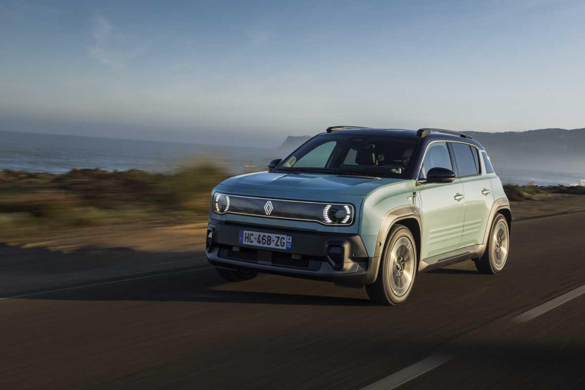 Renault 4 E-Tech eléctrico, finalista al Coche del Año 2026 Renault 4 E-Tech eléctrico, finalista al Coche del Año 2026