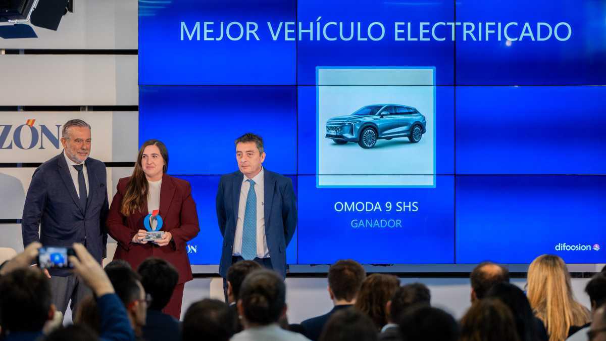 El OMODA 9 SHS reconocido como mejor electrificado por La Razón