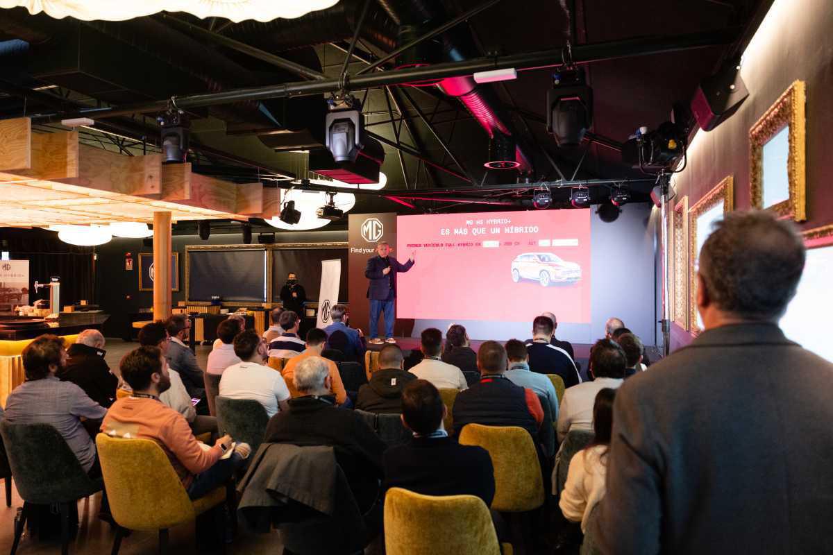 MG lanza el HS Hybrid Plus y amplía su gama híbrida desde 29.990€ MG lanza el HS Hybrid Plus y amplía su gama híbrida desde 29.990€