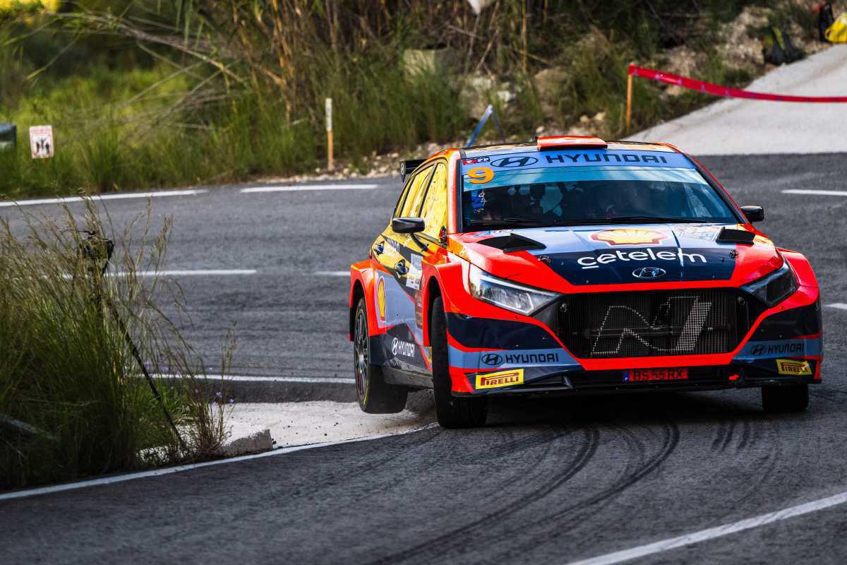 Pepe López y David Vázquez aseguran el podio del Supercampeonato 2025 Pepe López y David Vázquez aseguran el podio del Supercampeonato 2025