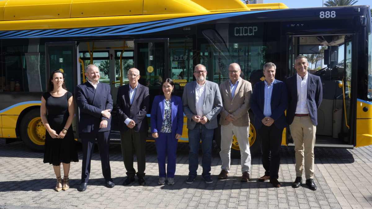 Las Palmas recibe 10 autobuses eléctricos IVECO E-WAY Las Palmas recibe 10 autobuses eléctricos IVECO E-WAY