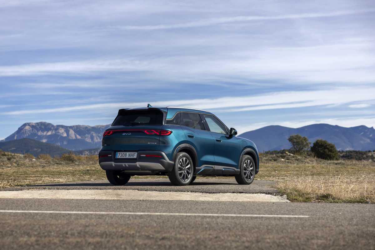 BYD presenta el ATTO 2 DM-i: híbrido enchufable con 1.000 km autonomía