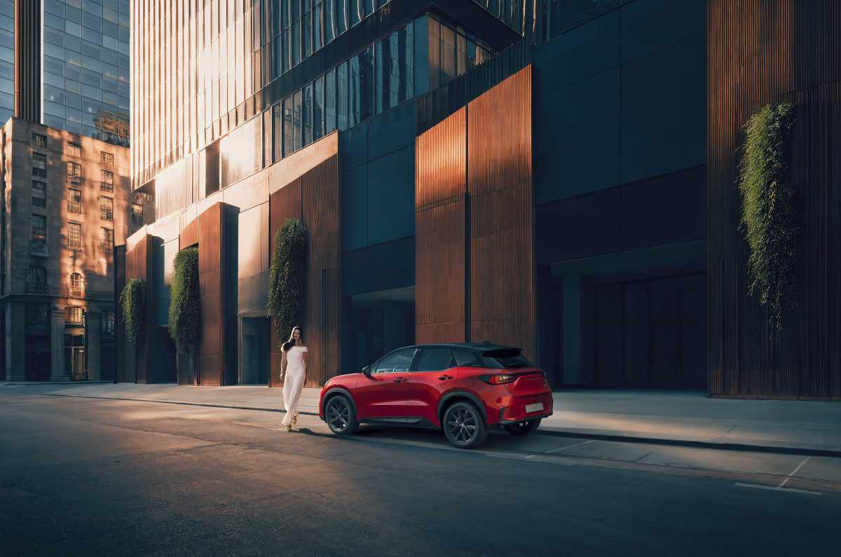 Nuevo Lexus LBX 2026 con estilo ELEGANT y edición VIBRANT Nuevo Lexus LBX 2026 con estilo ELEGANT y edición VIBRANT