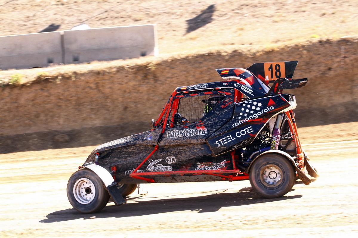 El CEAX Loterías consolida su éxito con 107 pilotos por carrera El CEAX Loterías consolida su éxito con 107 pilotos por carrera