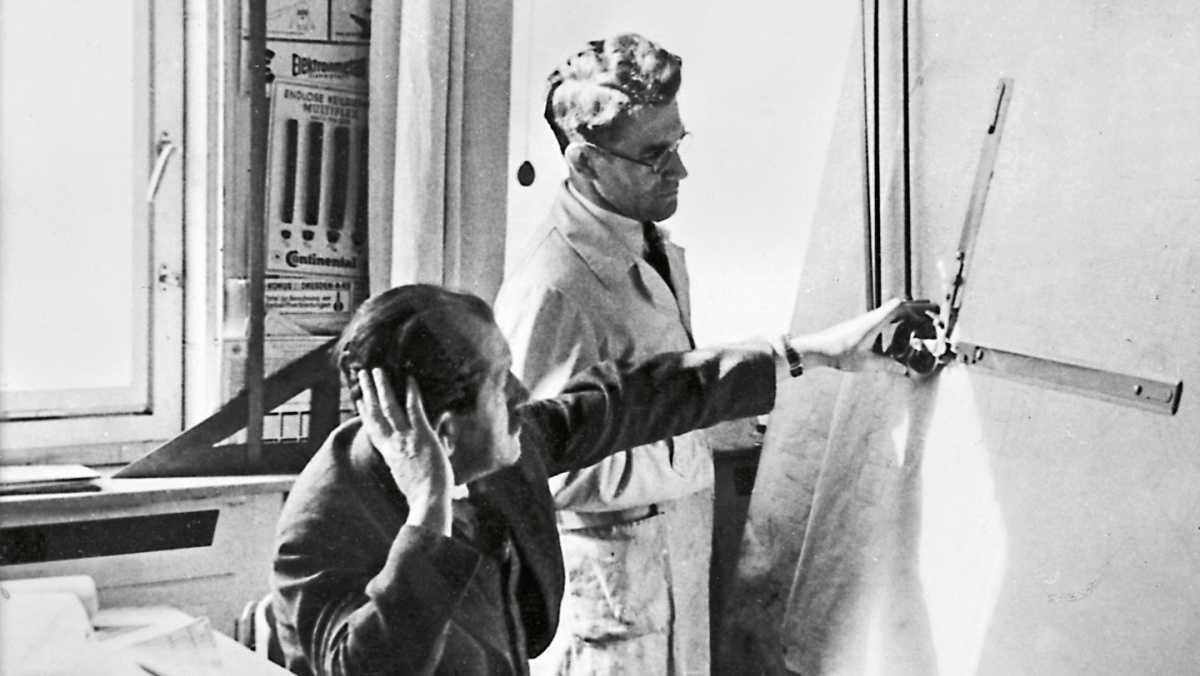 Porsche: 150 años de innovación desde sus inicios eléctricos