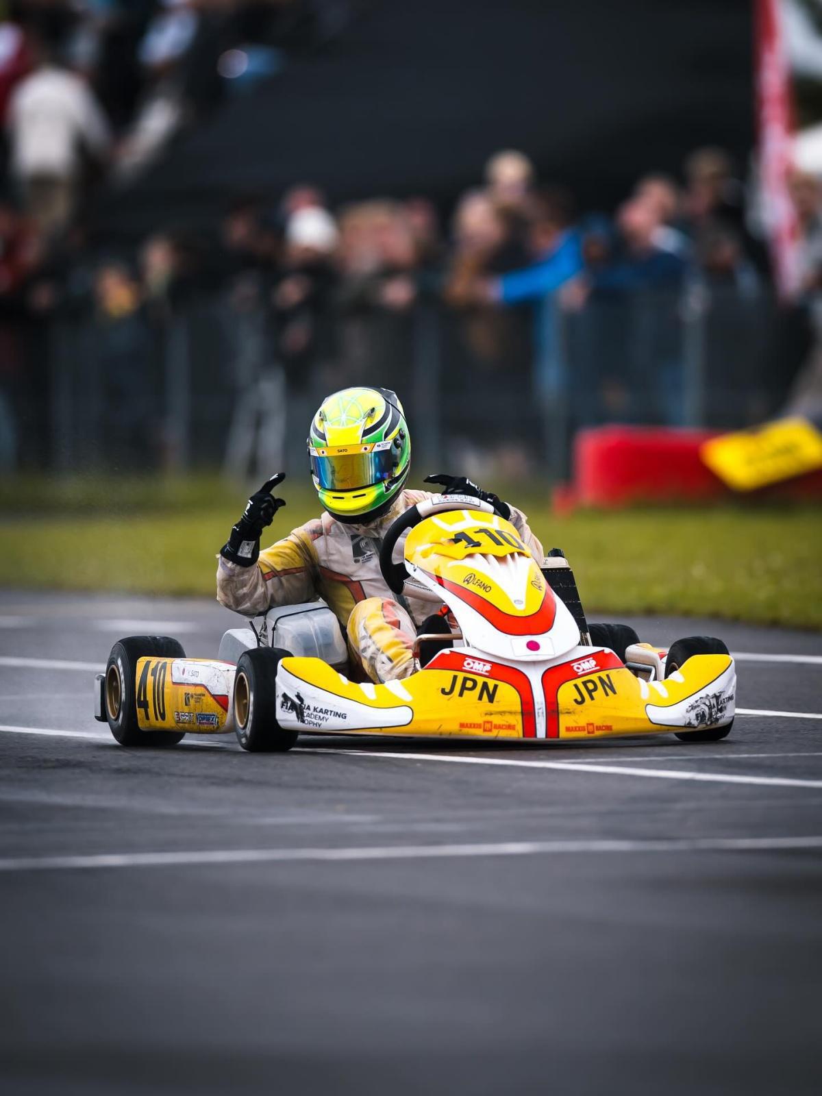 Sato se impone en Valencia y gana una beca de 250.000 euros para dar el salto a F4