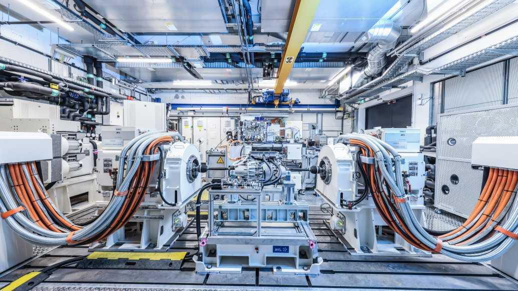 Porsche diseña baterías para durar 15 años o 300.000 kilómetros Porsche diseña baterías para durar 15 años o 300.000 kilómetros