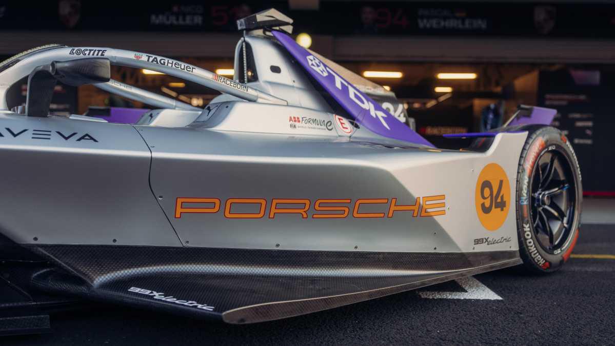 Los Porsche 99X Electric lucirán diseño especial en honor a la Carrera Panamericana Los Porsche 99X Electric lucirán diseño especial en honor a la Carrera Panamericana