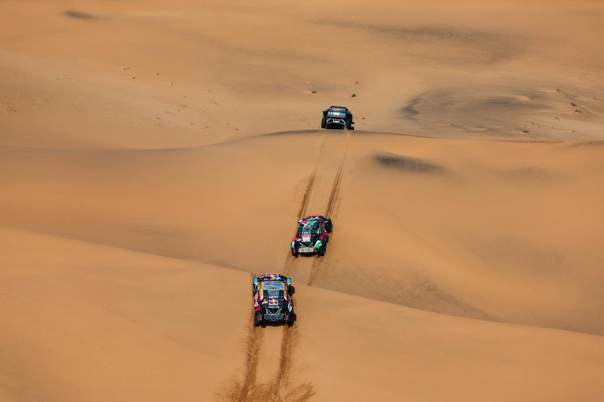 Al-Attiyah afronta la segunda semana del Dakar con 6 minutos de ventaja sobre Lategan