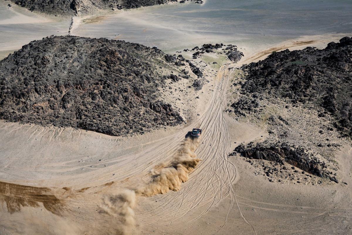 Al-Attiyah tras su victoria: "Hoy he atacado de verdad" y lidera con 6'10" de ventaja