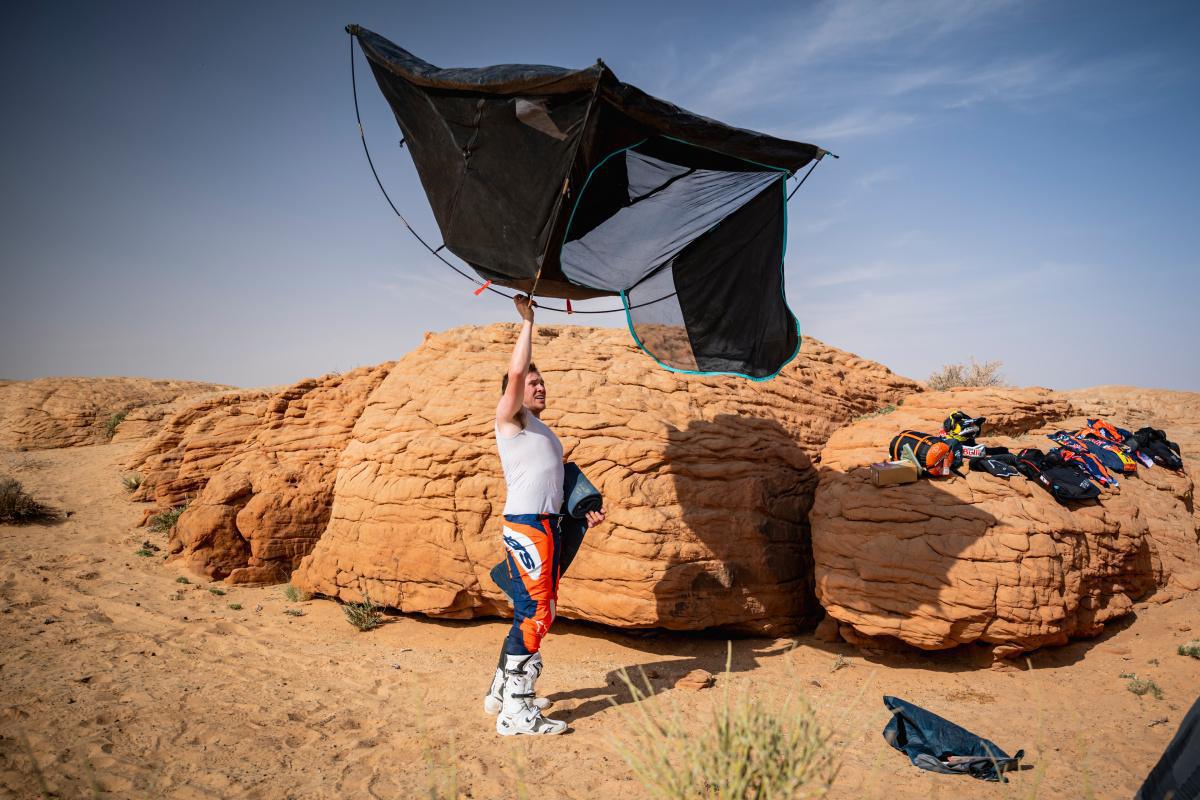 Daniel Sanders gana en pista pero es penalizado: "No ha sido una semana limpia"